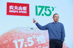 农夫山泉老板钟睒睒成亚洲首富,钟睒睒的财富传奇之路