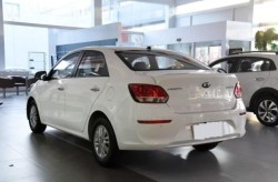 15万内王炸20T长安第四代CS75 PLUS Ultra深圳振动上市及长安CS75建设引荐：这一个版本最值得入手万万别乱选！及 PLUS Ultra售1319万起20T+8AT及奇瑞结果告成了新款S