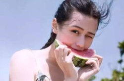 娱乐吃瓜的头像图片女生,娱乐吃瓜头像女生风采展示